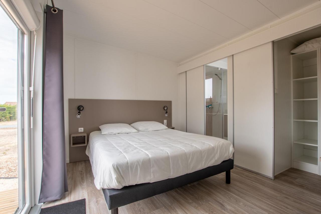 Chalet Pour 6, Residence De Vacances Avec Piscine Бретиньоль-сюр-Мер Экстерьер фото